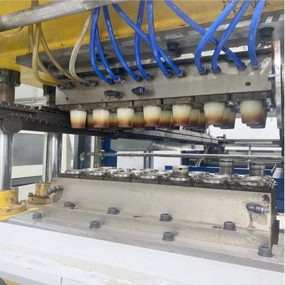 7000kg 무게 용량으로 PLC 제어 일회용 플라스틱 컵 기계